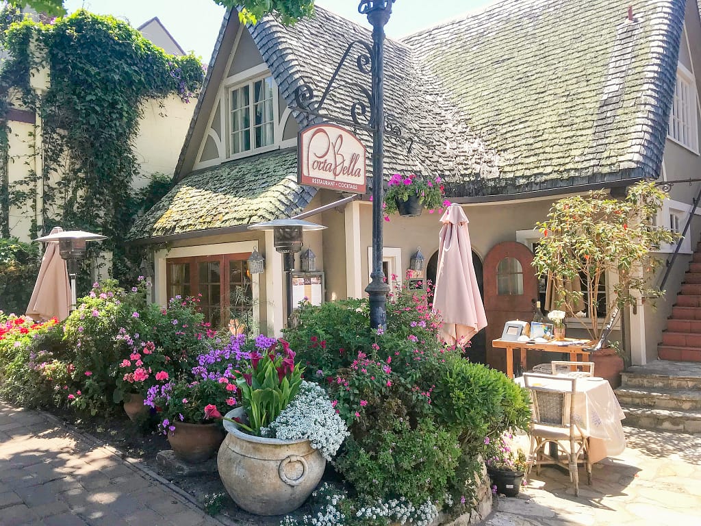Picture of a restaurant in Carmel-by-the-Sea
